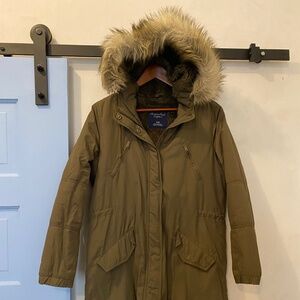 American Eagle Outfitters Faux Fur–Trim Parka